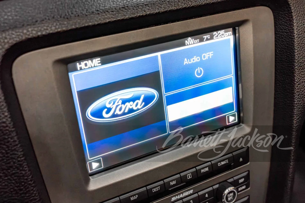 2011 Ford S197 Mustang - Image 15 of 31