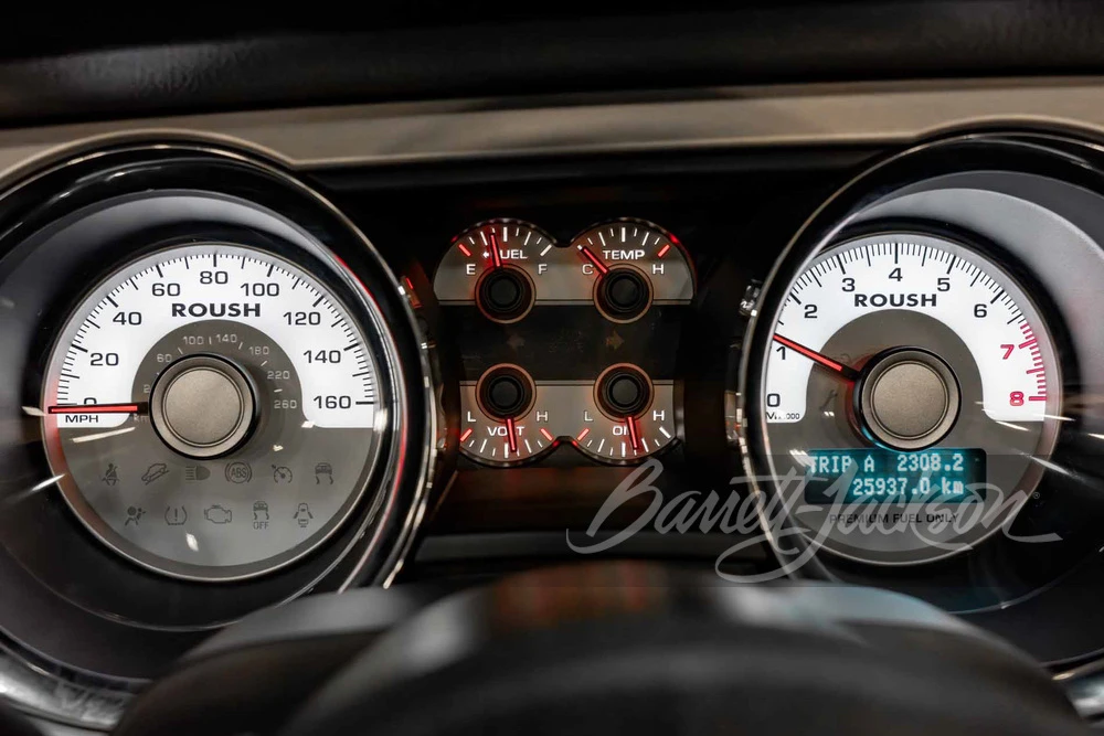 2011 Ford S197 Mustang - Image 20 of 31