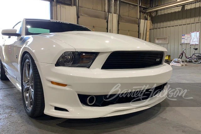 2011 Ford S197 Mustang - Image 9 of 14