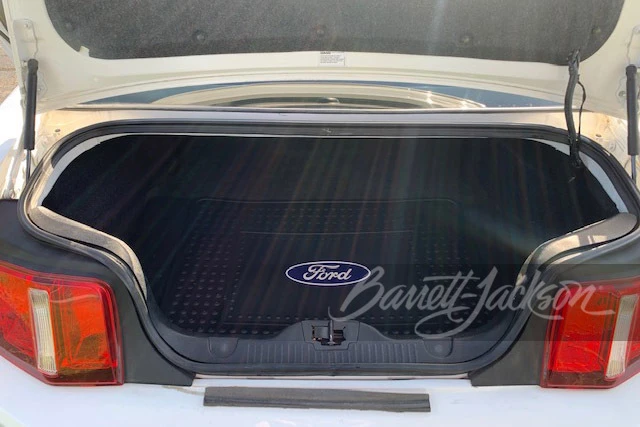 2011 Ford S197 Mustang - Image 10 of 14