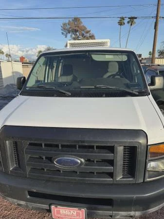2011 Ford Econoline Van - Image 2 of 5