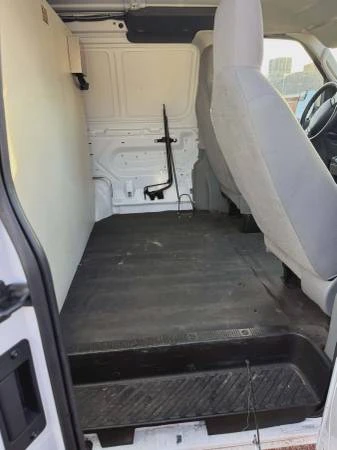 2011 Ford Econoline Van - Image 5 of 5