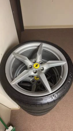 2011 Ferrari 458 Italia - Image 10 of 11