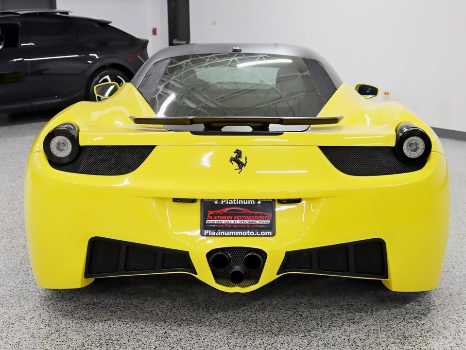 2011 Ferrari 458 Italia - Image 13 of 21