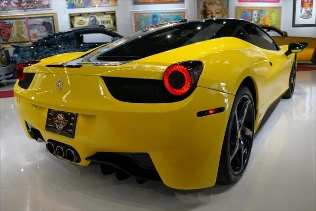 2011 Ferrari 458 Italia - Image 8 of 21