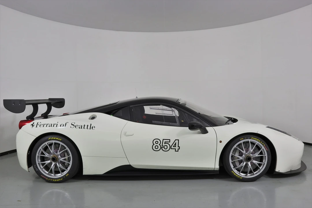 2011 Ferrari 458 Italia - Image 5 of 31