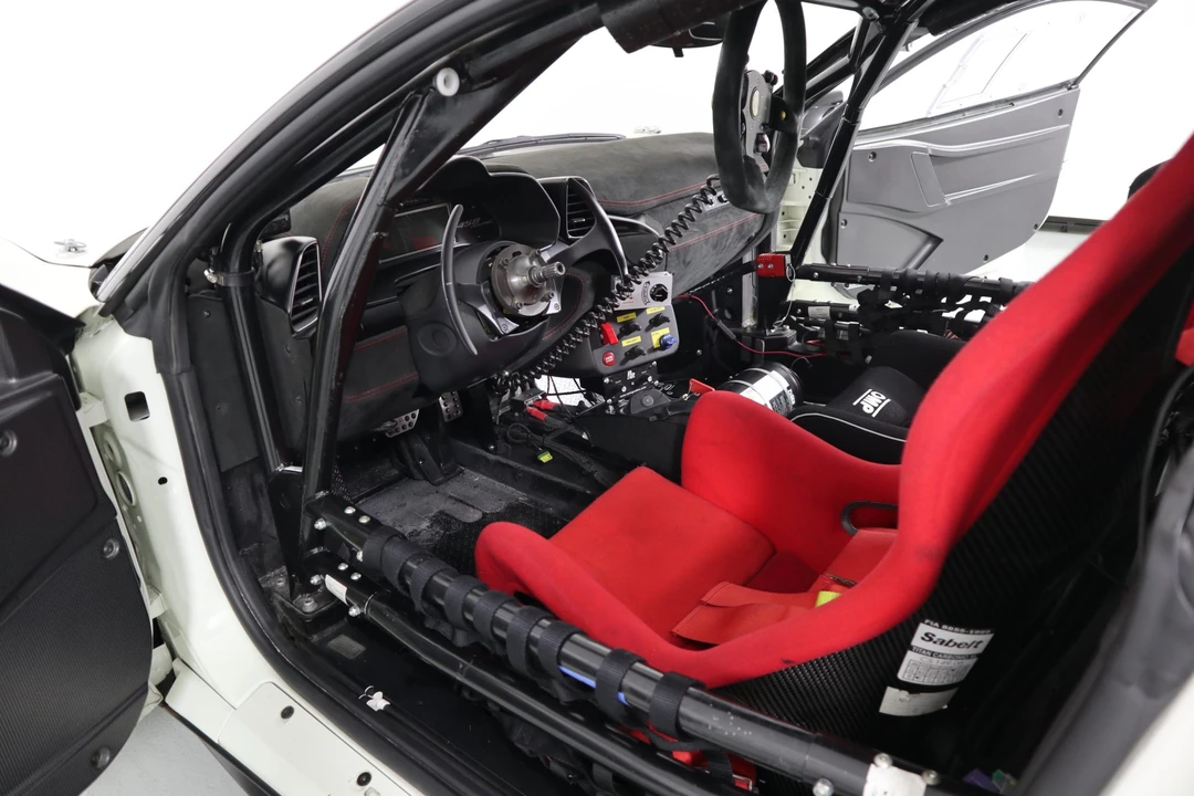 2011 Ferrari 458 Italia - Image 30 of 31