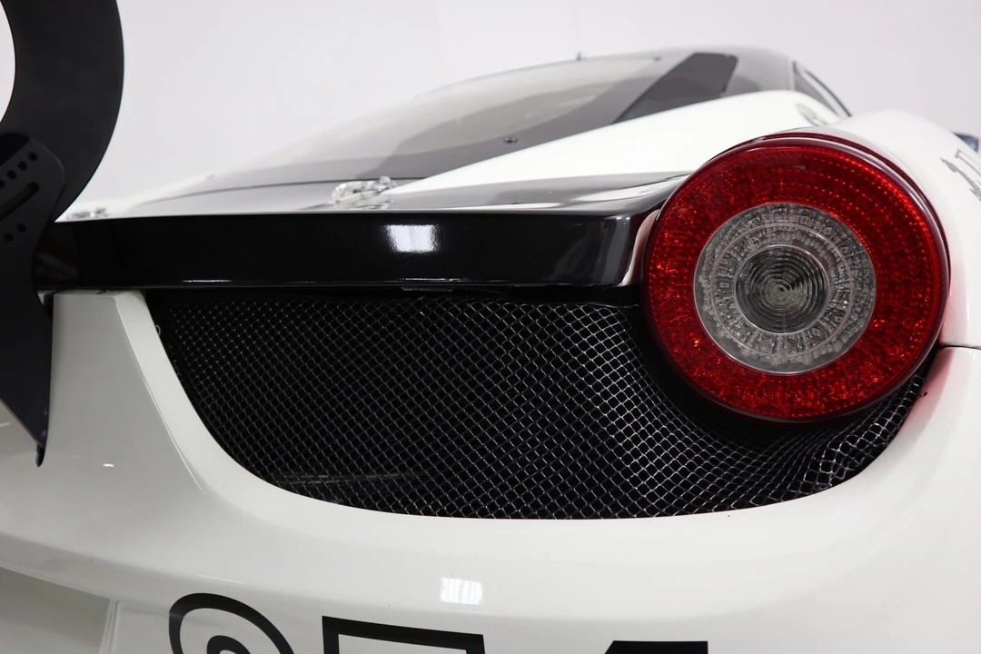 2011 Ferrari 458 Italia - Image 10 of 31