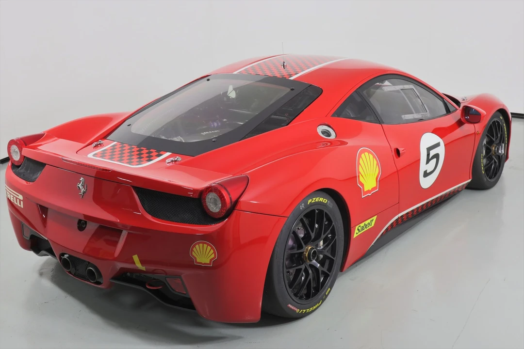 2011 Ferrari 458 Italia - Image 4 of 31