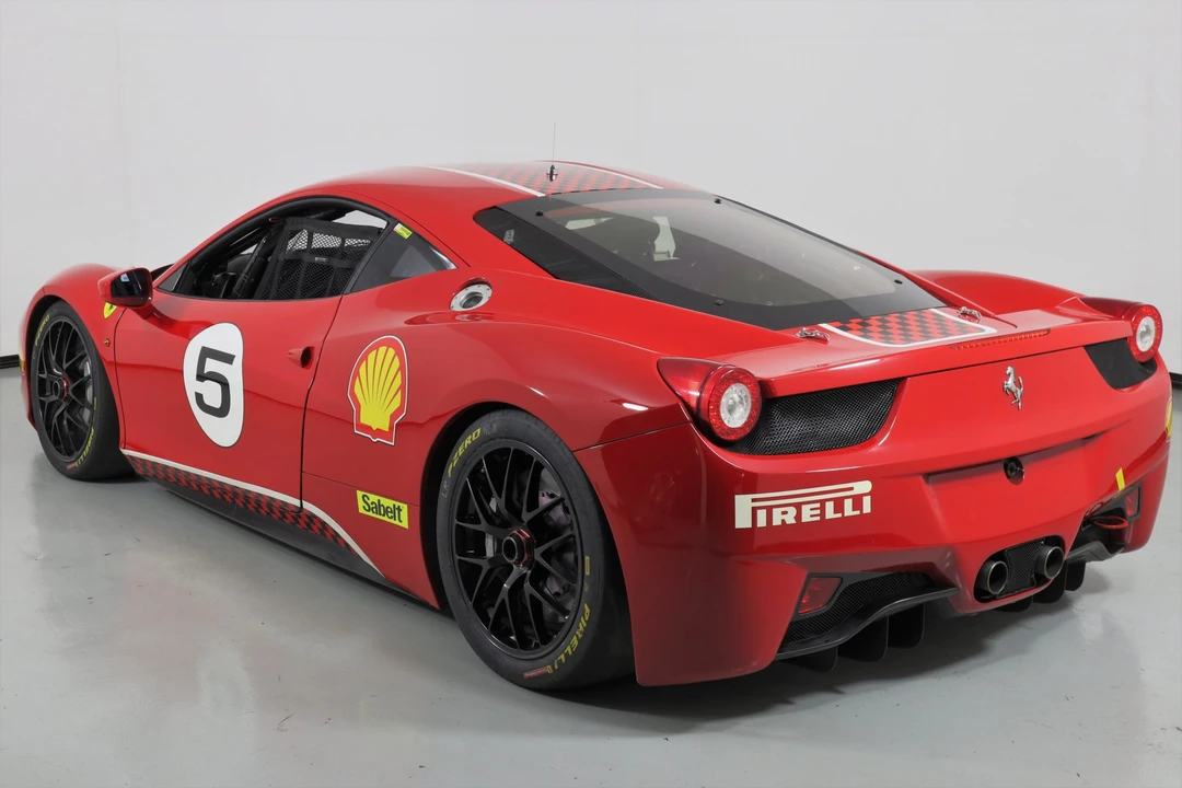 2011 Ferrari 458 Italia - Image 3 of 31