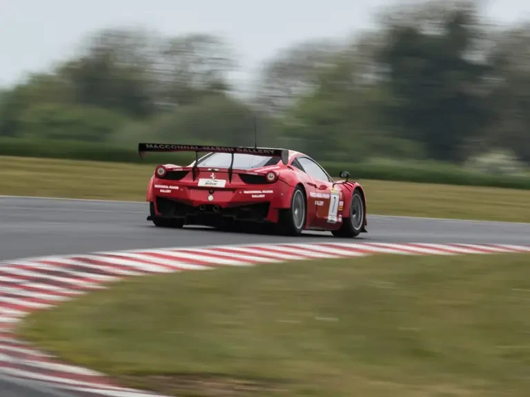 2011 Ferrari 458 - Image 25 of 29