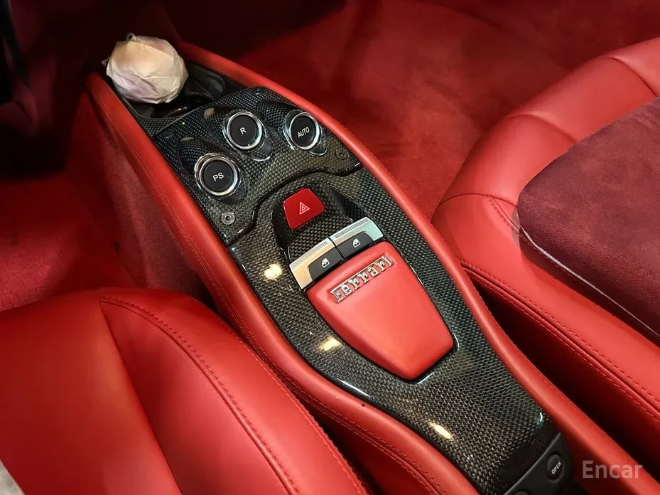 2011 Ferrari 458 Italia - Image 16 of 18