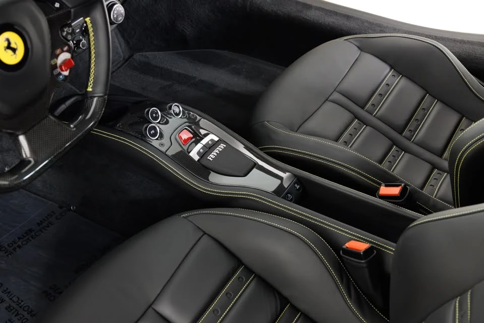 2011 Ferrari 458 Italia - Image 13 of 20