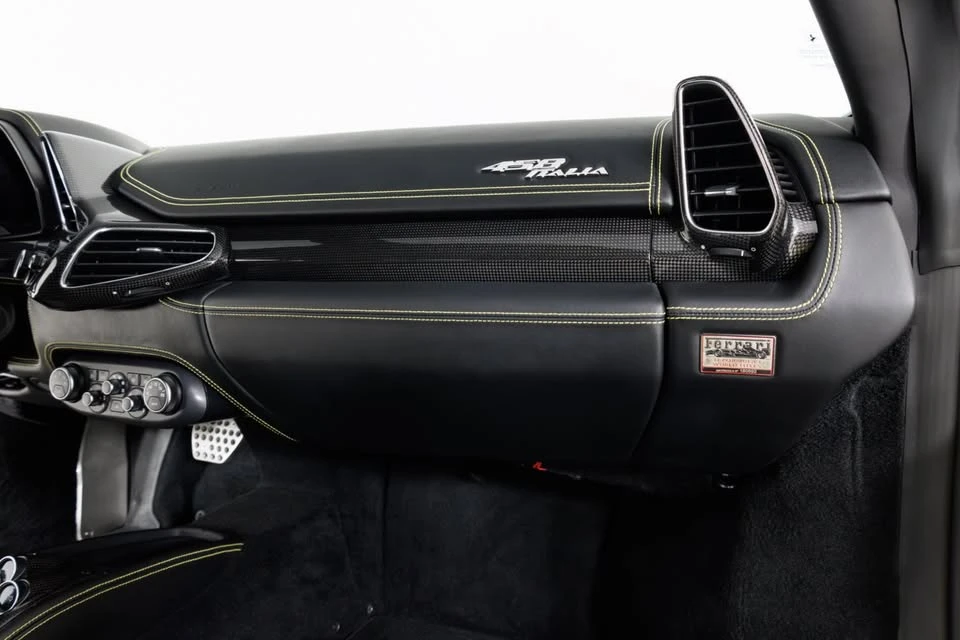 2011 Ferrari 458 Italia - Image 15 of 20
