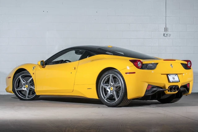 2011 Ferrari 458 Italia - Image 3 of 10