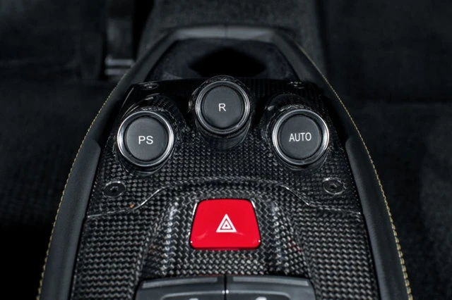 2011 Ferrari 458 Italia - Image 10 of 10