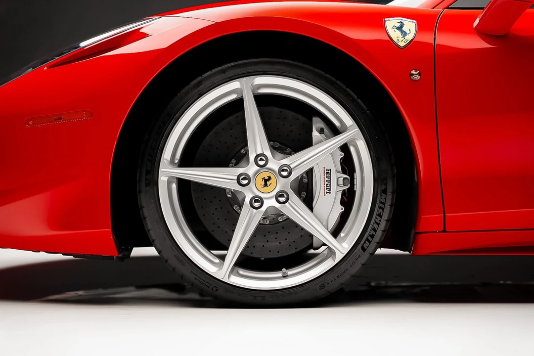 2011 Ferrari 458 Italia - Image 20 of 31