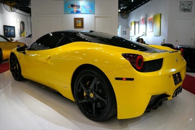 2011 Ferrari 458 Italia - Image 6 of 12