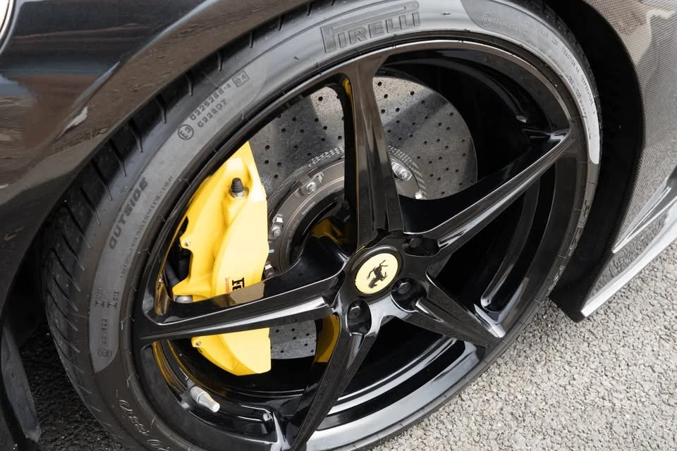 2011 Ferrari 458 Italia - Image 6 of 20