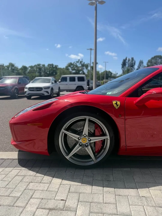2011 Ferrari 458 Italia - Image 6 of 15