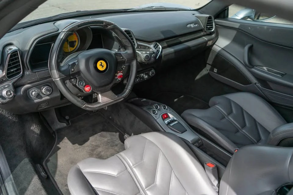 2011 Ferrari 458 Italia - Image 10 of 16