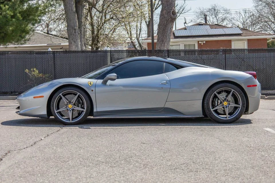 2011 Ferrari 458 Italia - Image 4 of 16