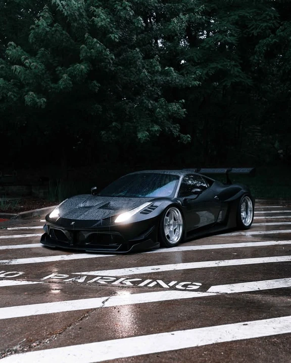 2011 Ferrari 458 Italia - Image 9 of 20