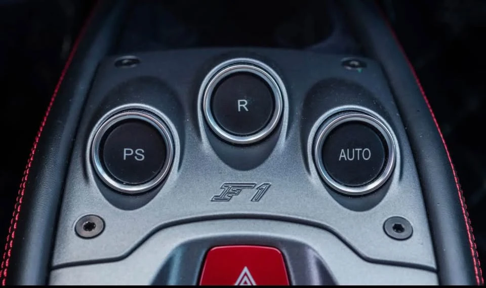 2011 Ferrari 458 Italia - Image 12 of 19