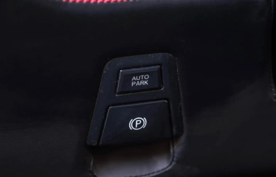 2011 Ferrari 458 Italia - Image 17 of 19