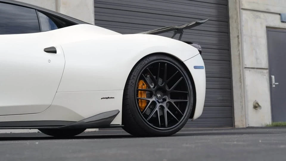 2011 Ferrari 458 Italia - Image 9 of 20