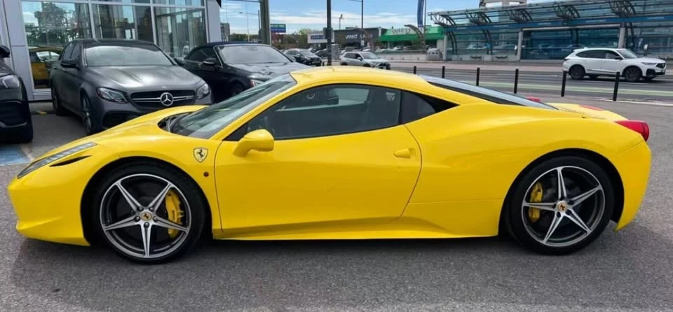 2011 Ferrari 458 Italia - Image 3 of 14
