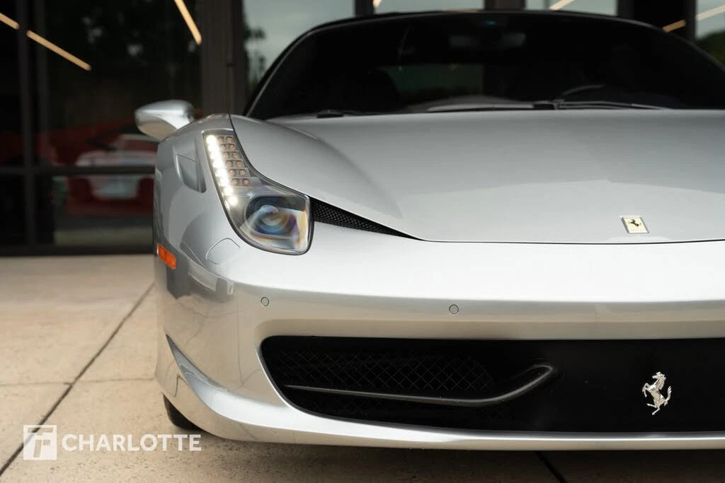 2011 Ferrari 458 Italia - Image 4 of 31