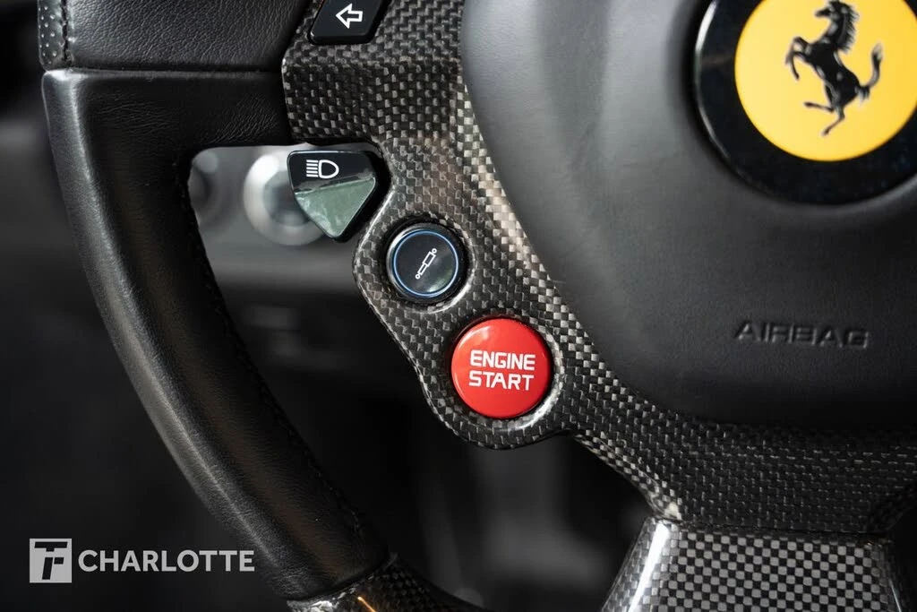 2011 Ferrari 458 Italia - Image 27 of 31