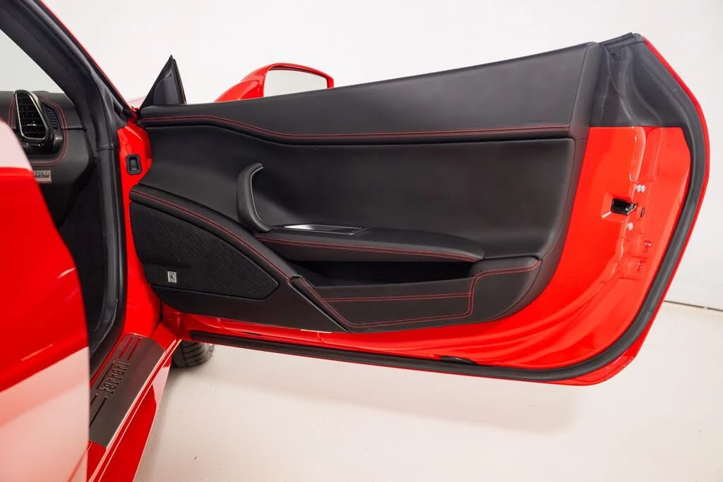 2011 Ferrari 458 Italia - Image 22 of 31