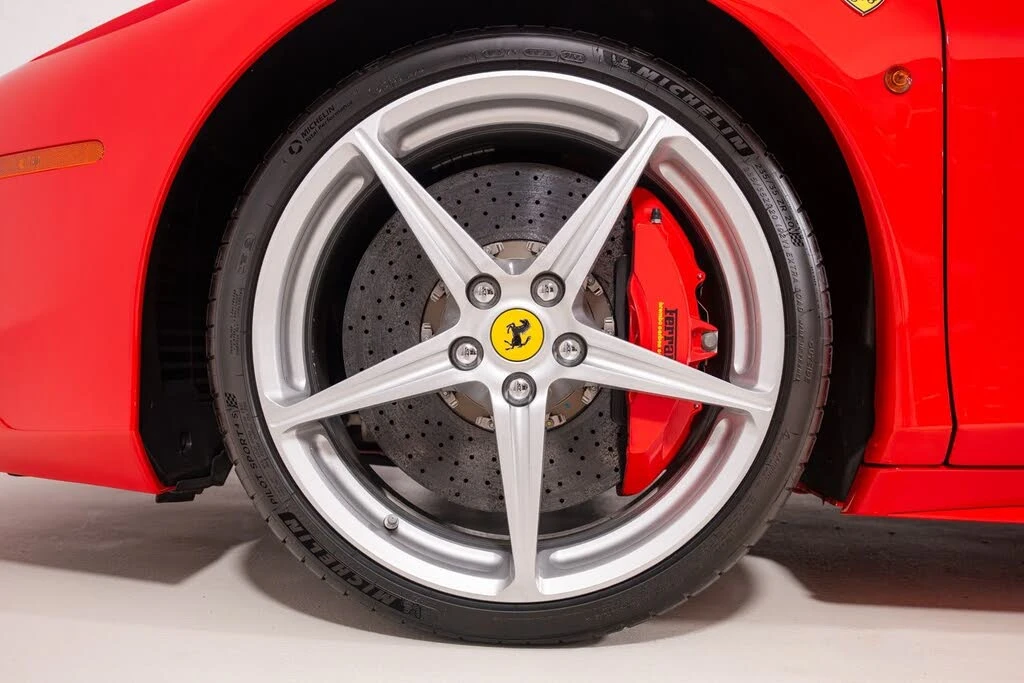 2011 Ferrari 458 Italia - Image 15 of 31
