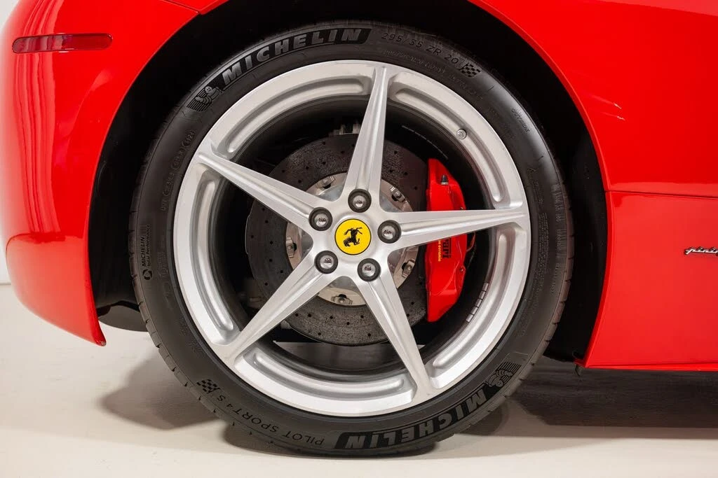 2011 Ferrari 458 Italia - Image 13 of 31