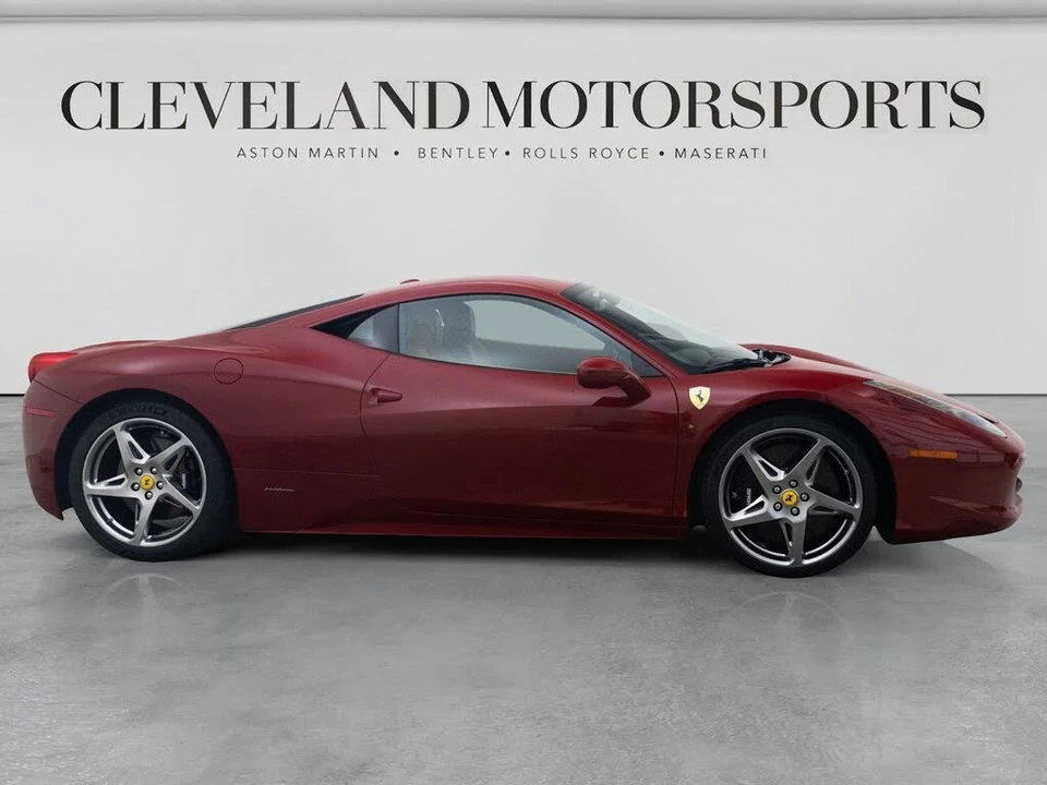 2011 Ferrari 458 Italia - Image 9 of 31