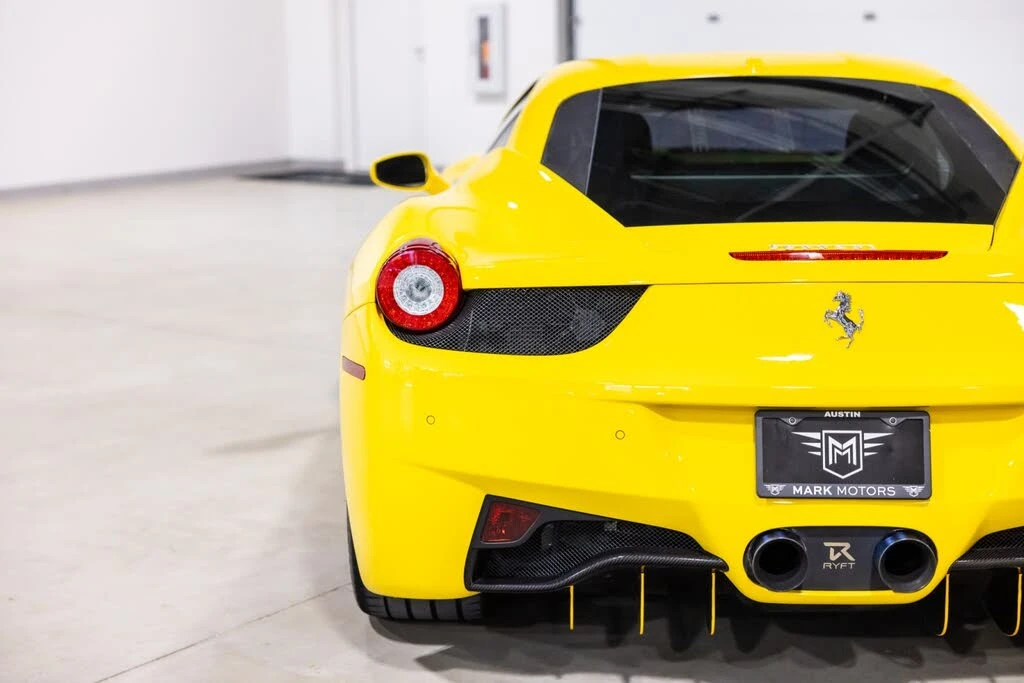 2011 Ferrari 458 Italia - Image 14 of 31