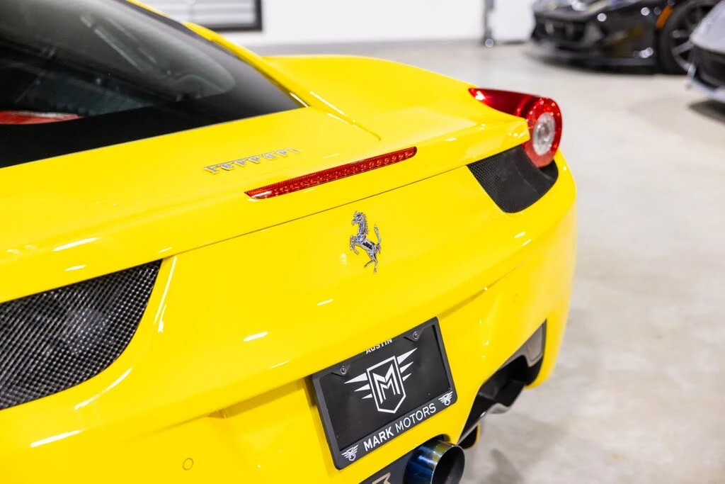 2011 Ferrari 458 Italia - Image 15 of 31