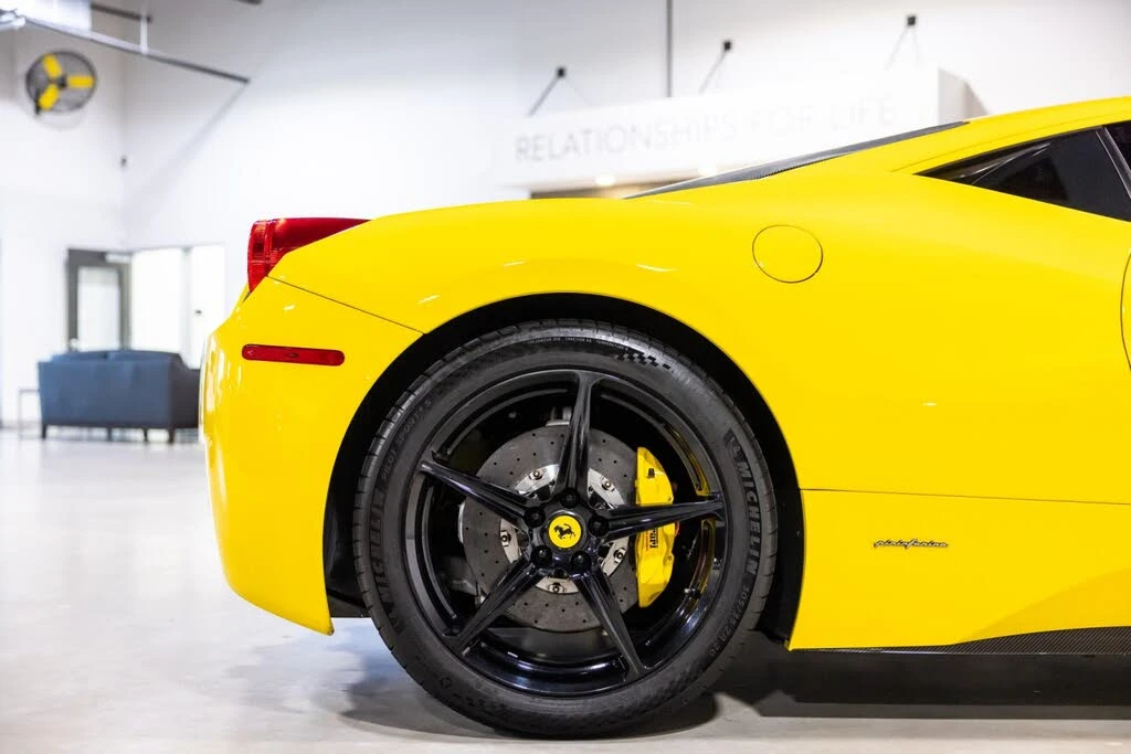2011 Ferrari 458 Italia - Image 26 of 31