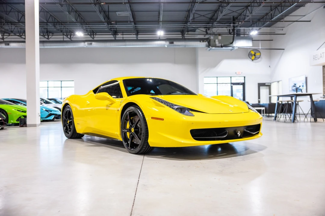 2011 Ferrari 458 Italia - Image 3 of 31