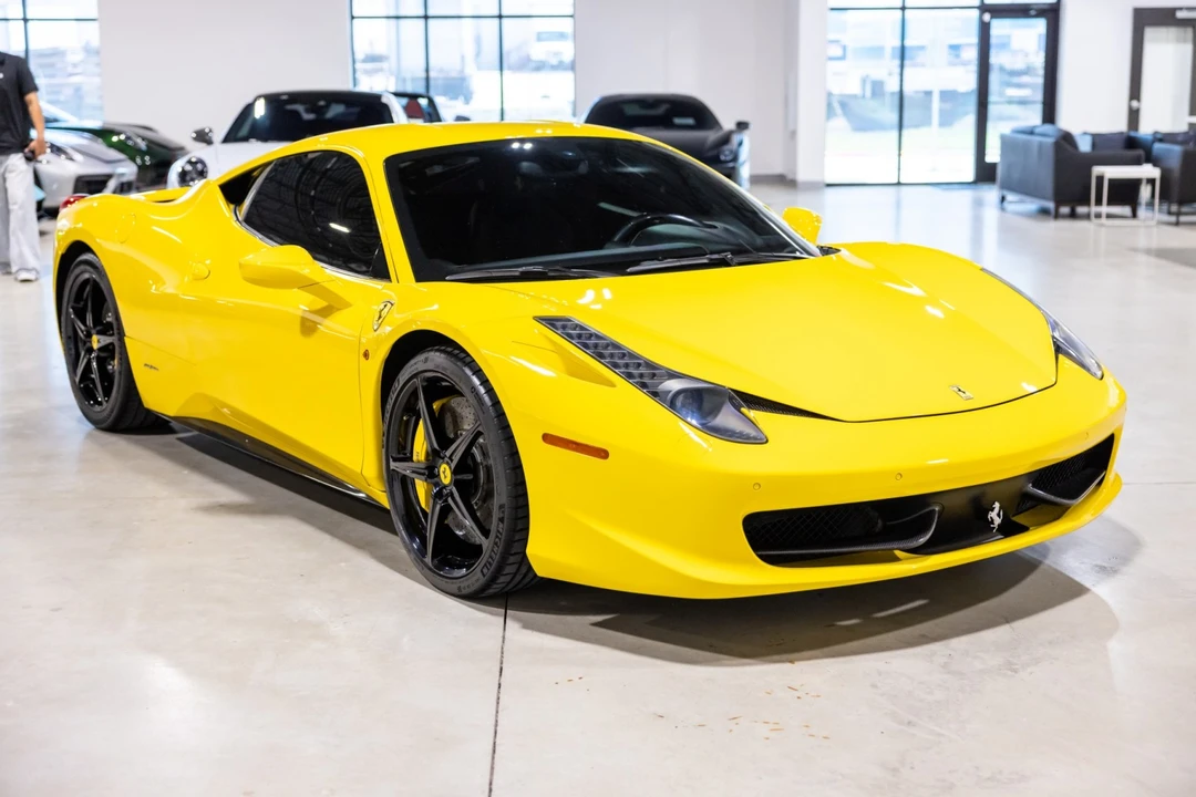 2011 Ferrari 458 Italia - Image 10 of 31