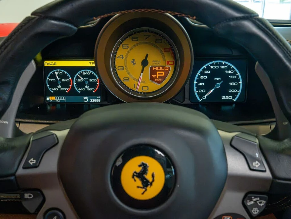 2011 Ferrari 458 Italia - Image 13 of 24
