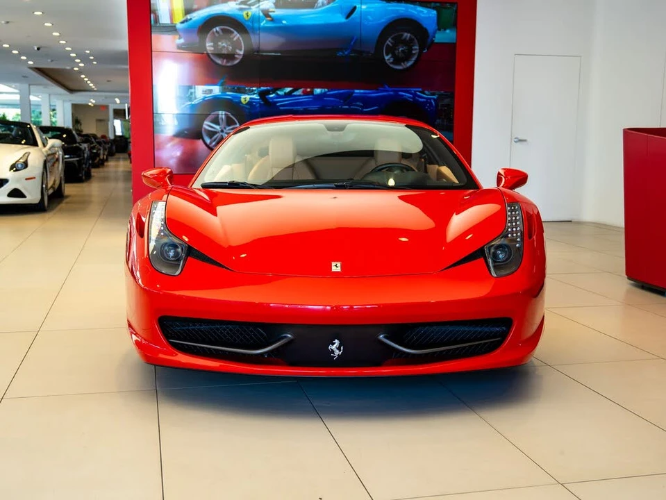 2011 Ferrari 458 Italia - Image 2 of 24