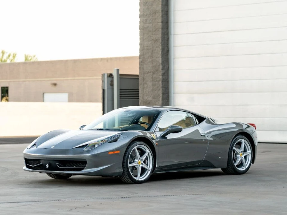 2011 Ferrari 458 Italia - Image 4 of 31