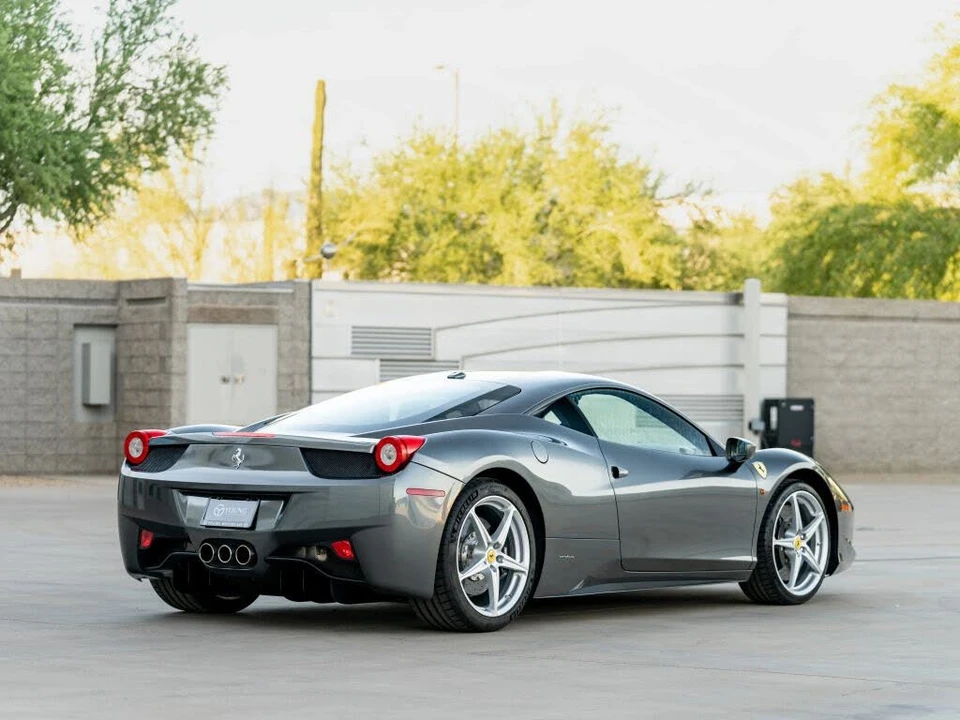 2011 Ferrari 458 Italia - Image 8 of 31