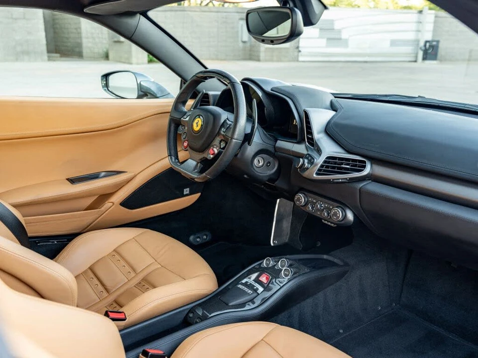 2011 Ferrari 458 Italia - Image 19 of 31