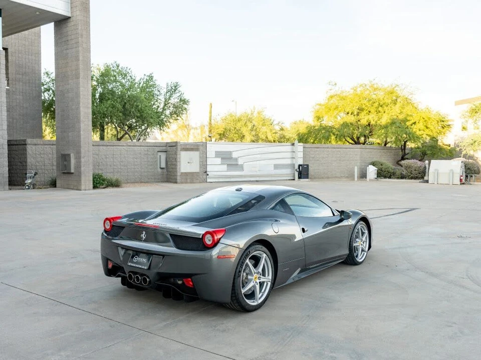 2011 Ferrari 458 Italia - Image 26 of 31