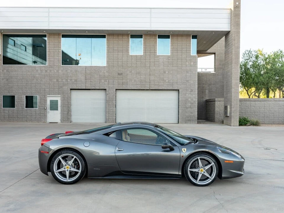 2011 Ferrari 458 Italia - Image 27 of 31