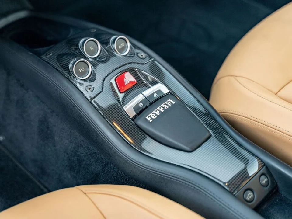2011 Ferrari 458 Italia - Image 17 of 31